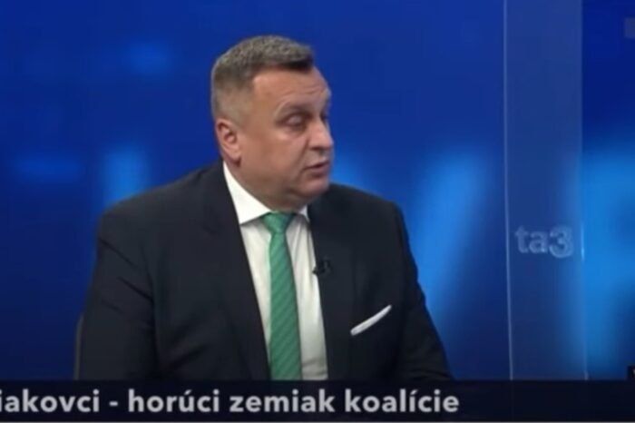 SNS podala najviac zákonov v Národnej rade.